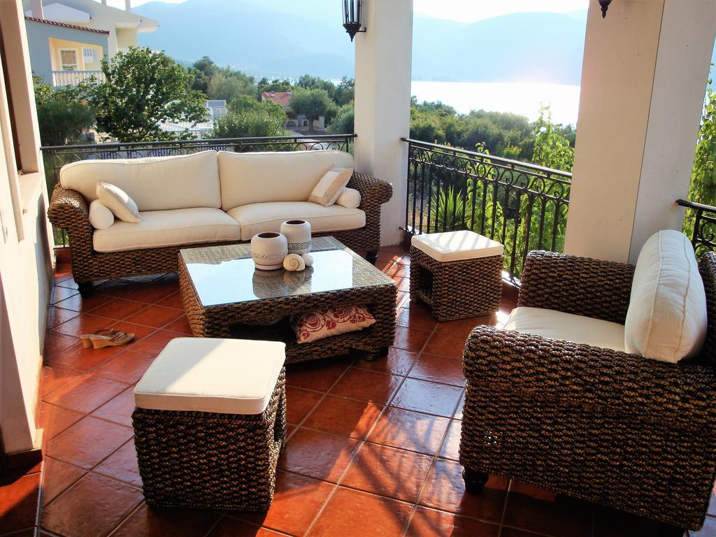 Waterfront Mediterranean Villa Σκροπονέρια Εξωτερικό φωτογραφία