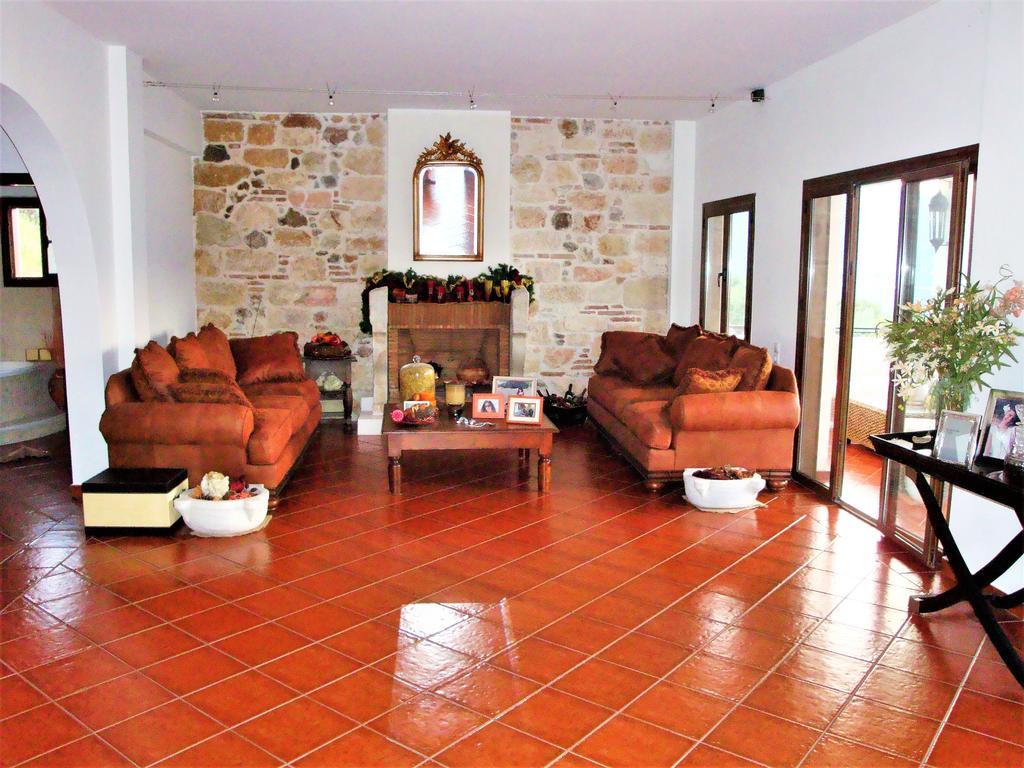 Waterfront Mediterranean Villa Σκροπονέρια Εξωτερικό φωτογραφία