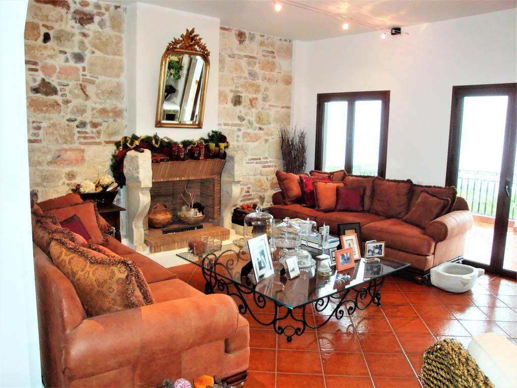 Waterfront Mediterranean Villa Σκροπονέρια Εξωτερικό φωτογραφία