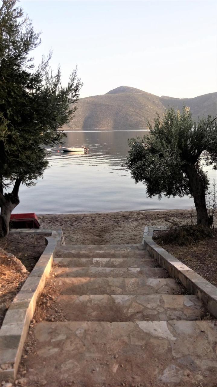 Waterfront Mediterranean Villa Σκροπονέρια Εξωτερικό φωτογραφία